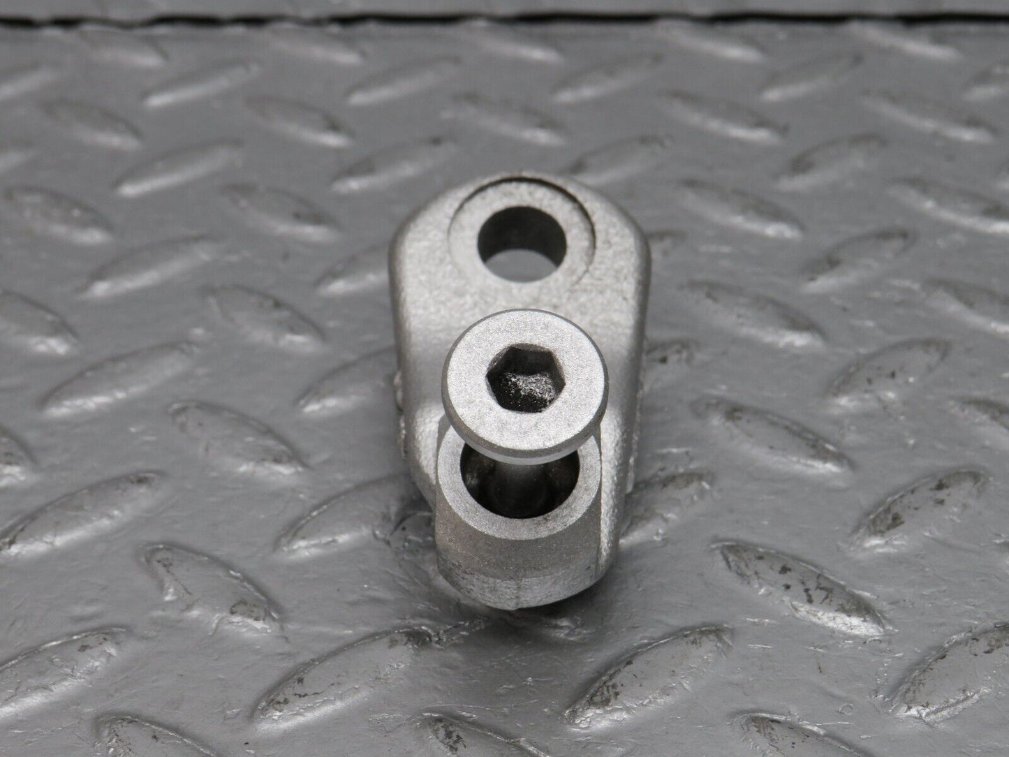 39258 Mercedes-Benz R107 500SL Coupe Belt Tensioner Pulley Bracket 1171320140