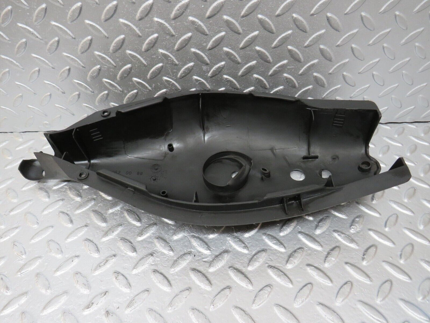 33574 Mercedes-Benz W201 190E 2.0L Rear Control Arm Cover Pair 1243520088