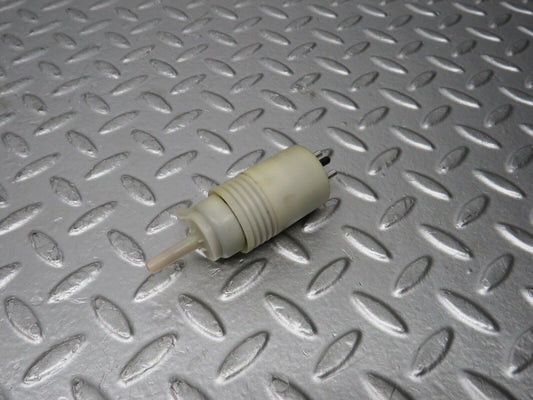 31619 Mercedes-Benz W201 190E Windscreen Washer Pump Hella 1248690421