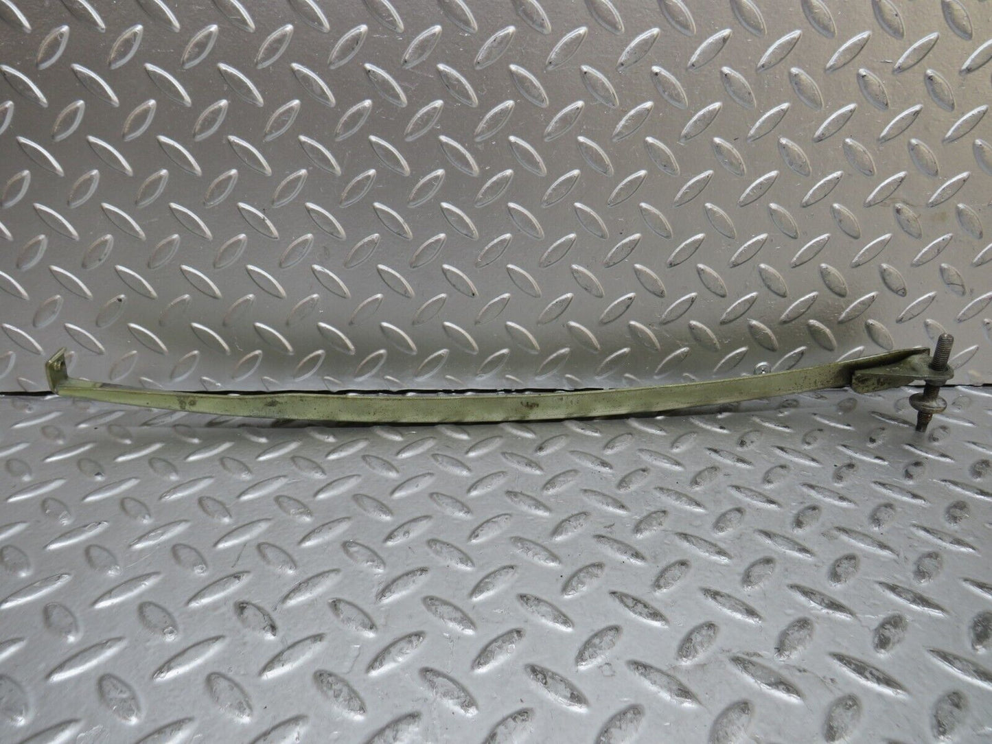 29192 Mercedes-Benz C124 320CE Coupe Left Door Window Channel