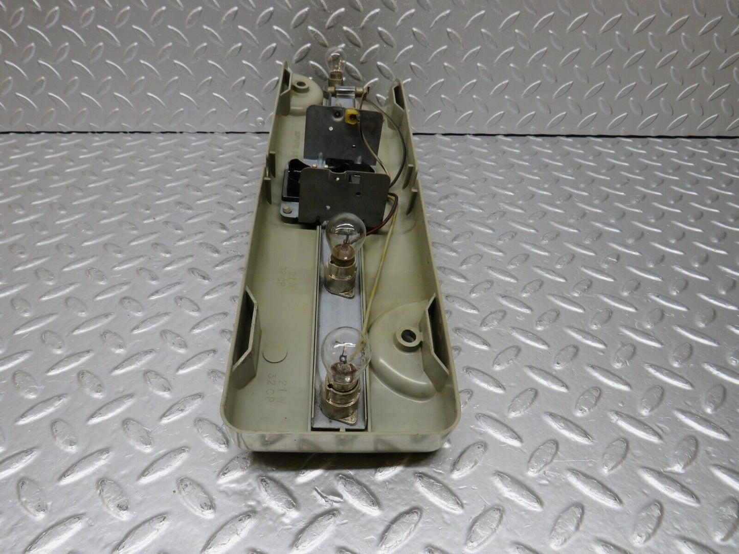 32688 Mercedes-Benz C107 350SLC Coupe Tail Light Bulb Holder Left Side