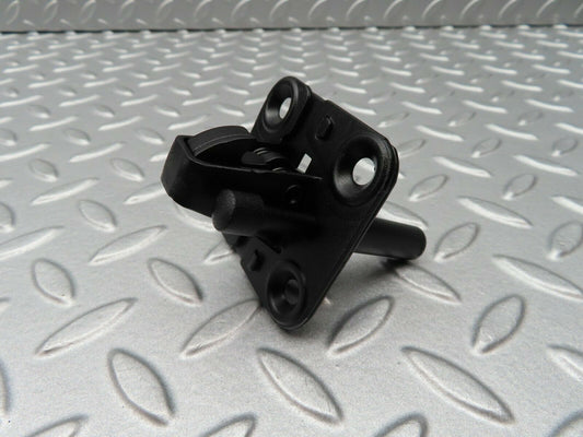 5146 Mercedes-Benz R107 350SL Bonnet Lock Catch