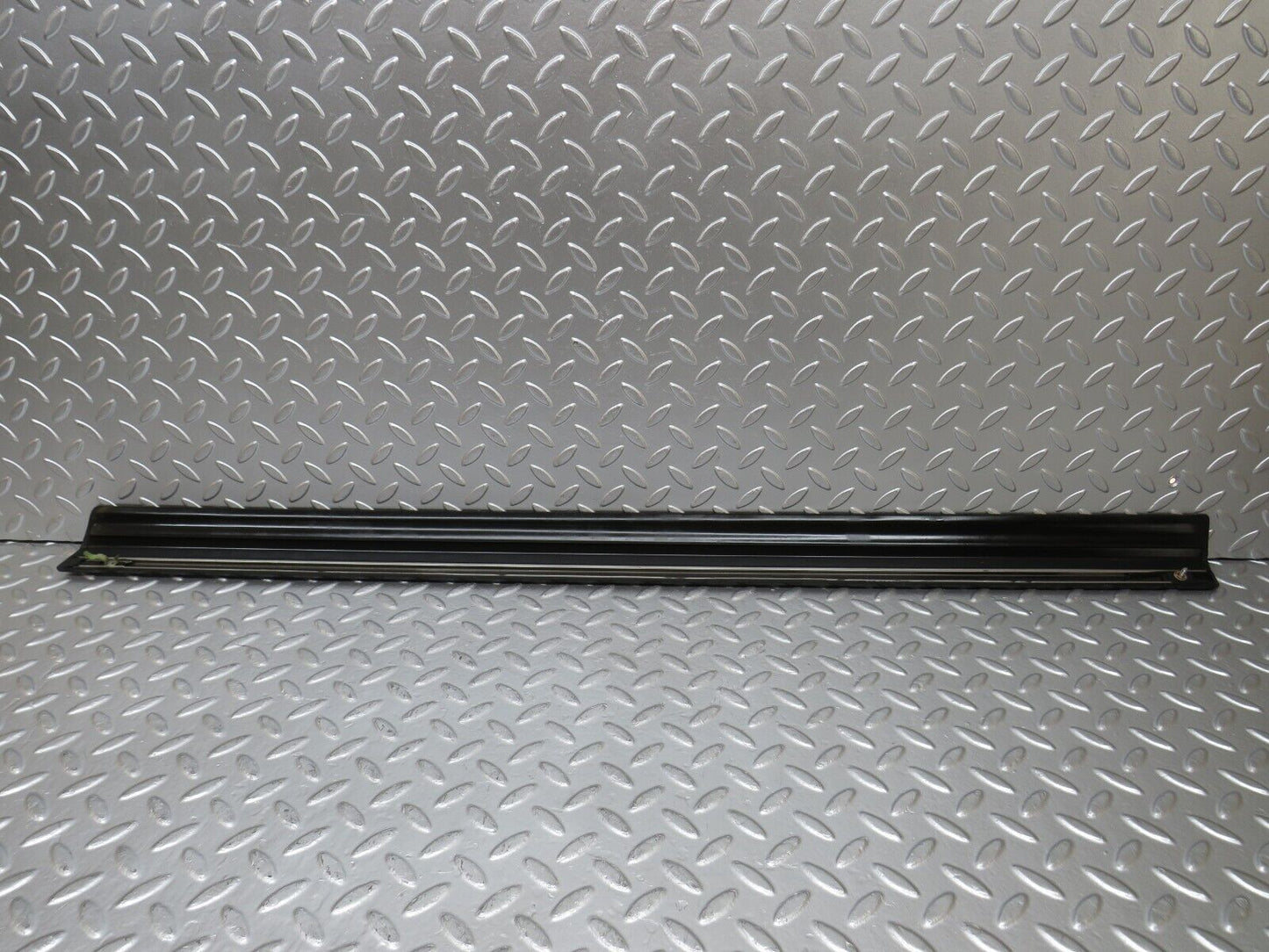 25599 Mercedes-Benz W123 200 Front Left Door Lower Moulding Trim