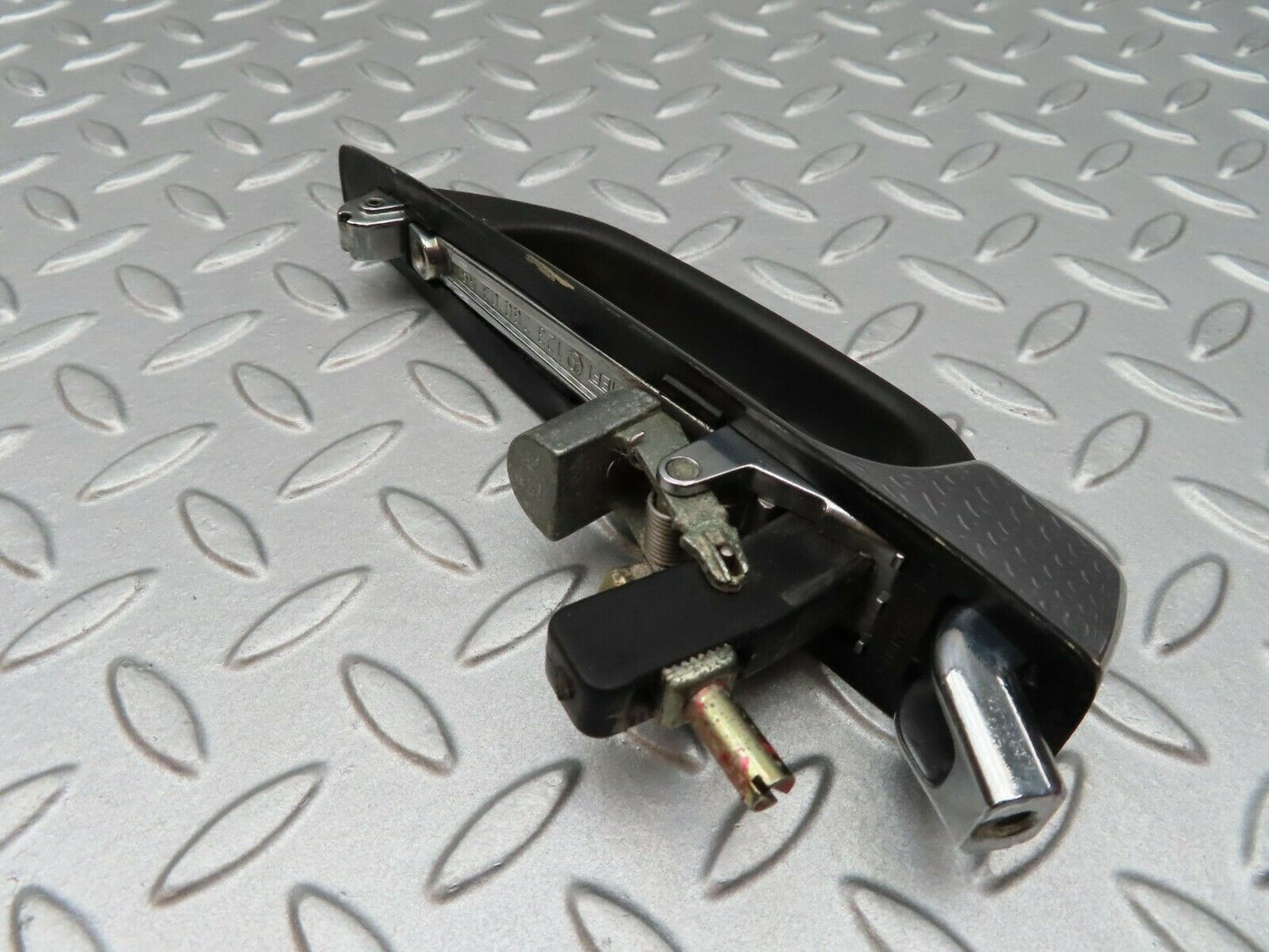 3707 Mercedes-Benz S123 200T Wagon Exterior Door Handle Rear Right 1237600359
