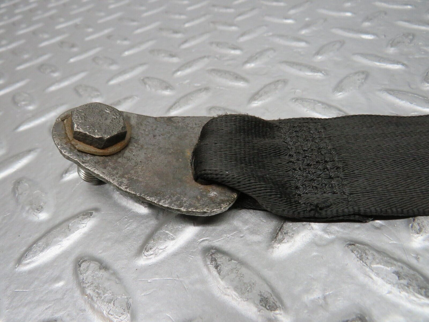 30112 Porsche 924 Front Left Seat Belt