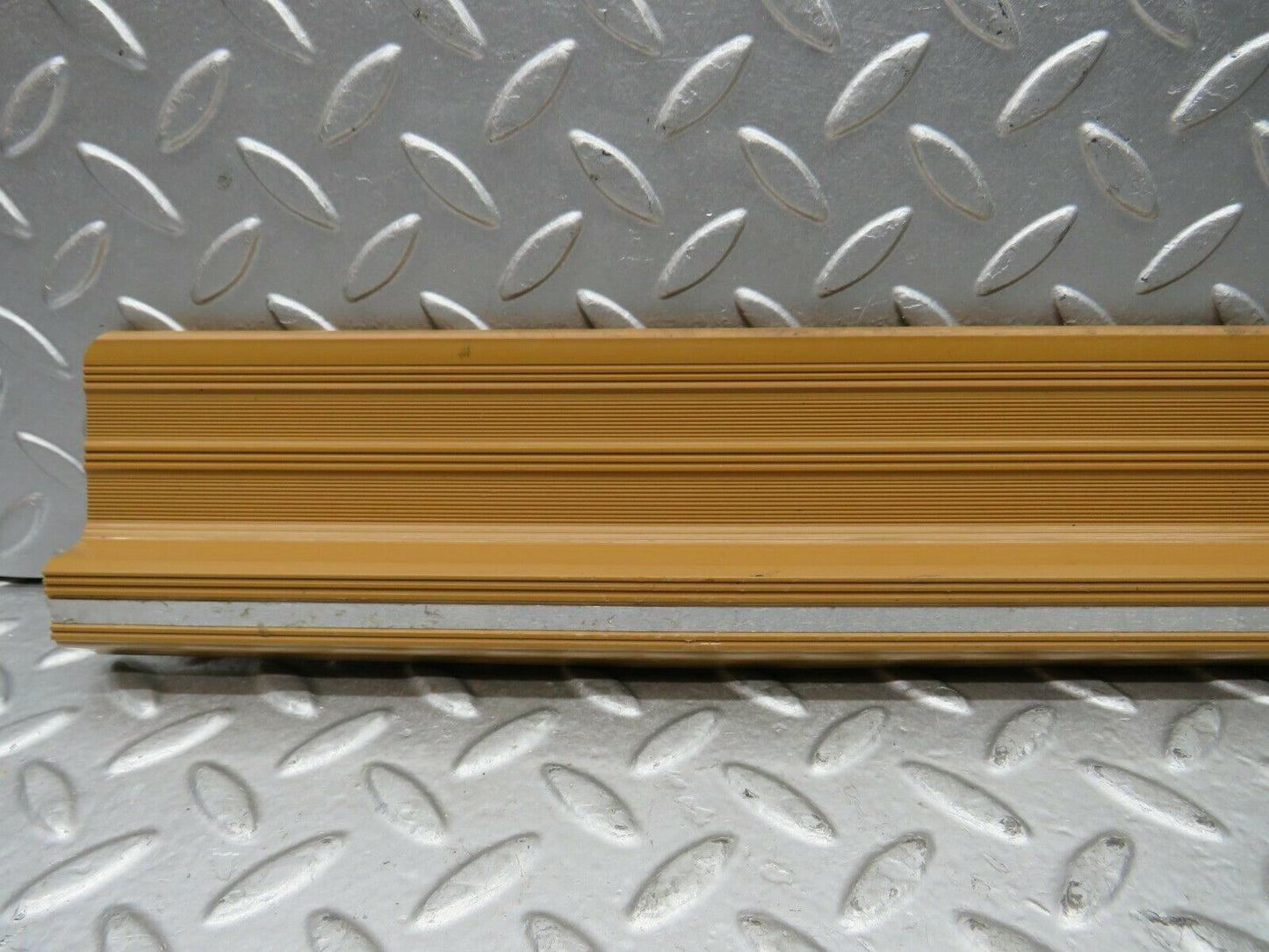 21998 Mercedes-Benz S123 280TE Wagon Rear Right Door Sill Trim Palomino