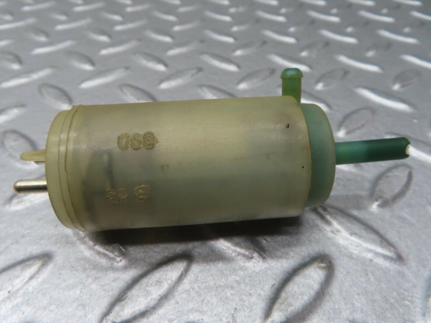 13613 Mercedes-Benz W123 200 Windscreen Washer Pump