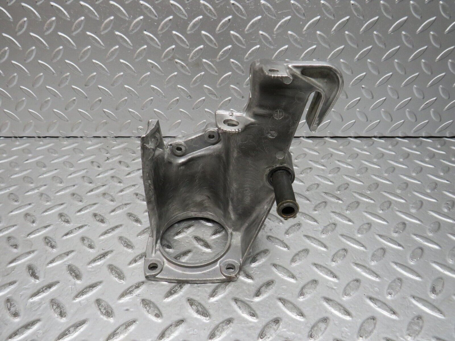 28595 Mercedes-Benz W123 230E Brake Pedal Bracket 1232900219