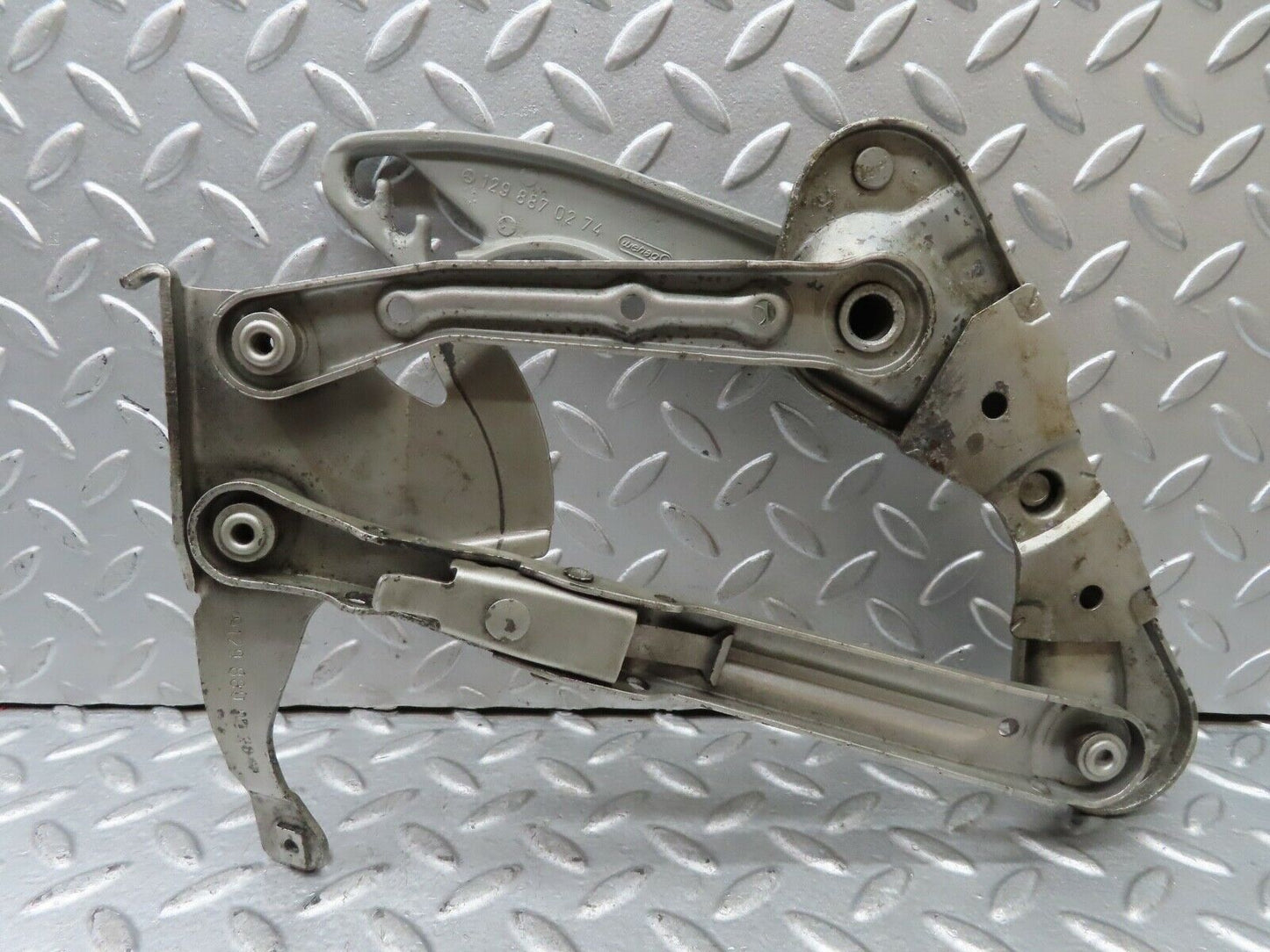 19478 Mercedes-Benz C140 CL420 Coupe Bonnet Hinge Right Side 1298800228