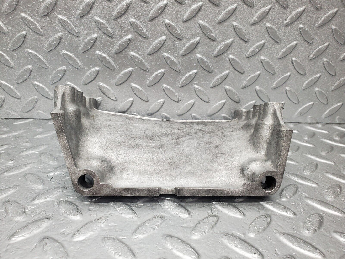 46648 Mercedes-Benz C123 280CE Coupe Gearbox Support 1100140195