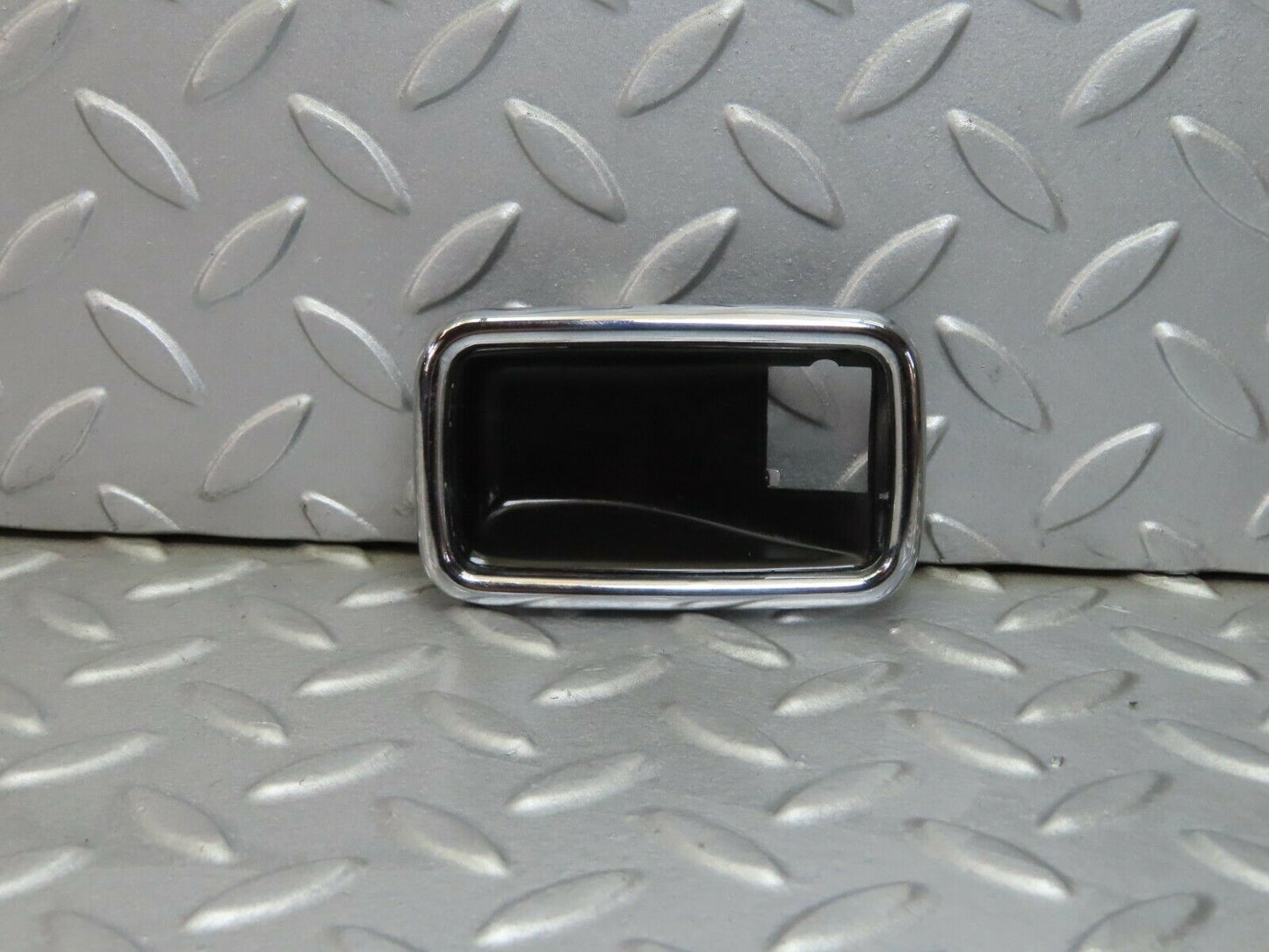 7904 Mercedes-Benz W115 220D Chrome Frame For Door Handle Left 1087660511