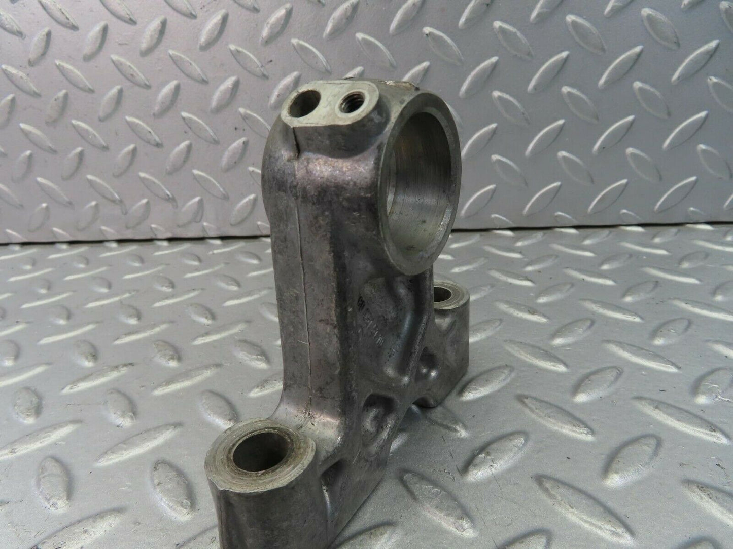 8947 Mercedes-Benz W108 Camshaft Tower Bearing 1800515110