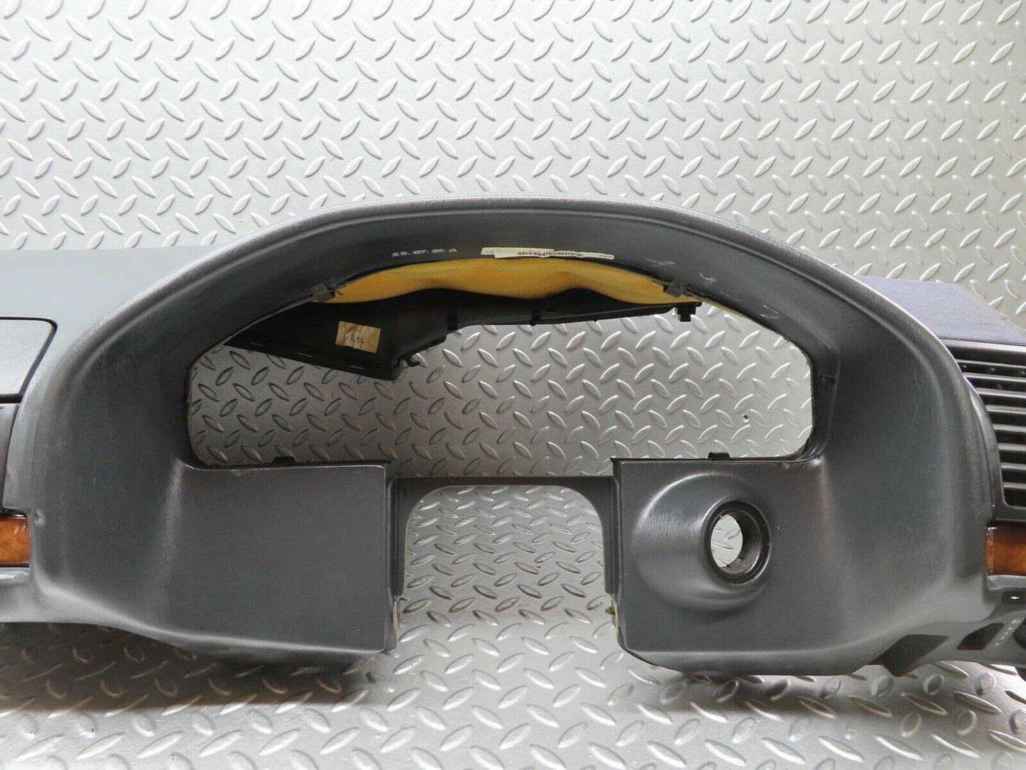 14892 Mercedes-Benz W140 S320 Dashboard