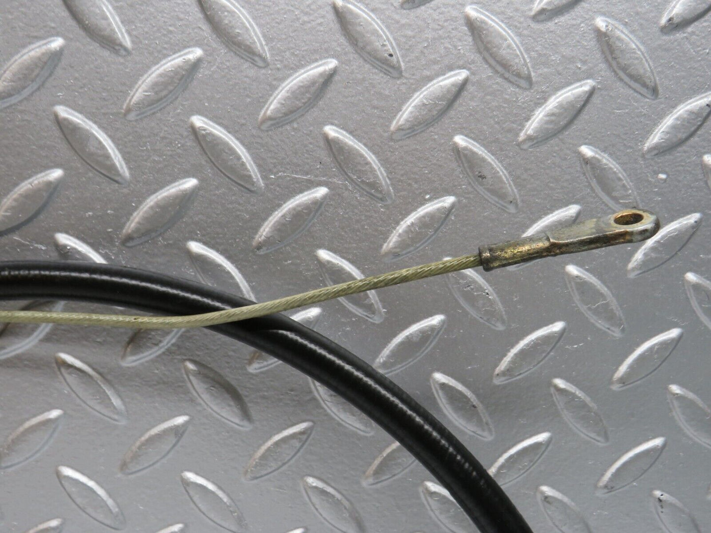 29292 Mercedes-Benz W124 230E Handbrake Cable 1244203685