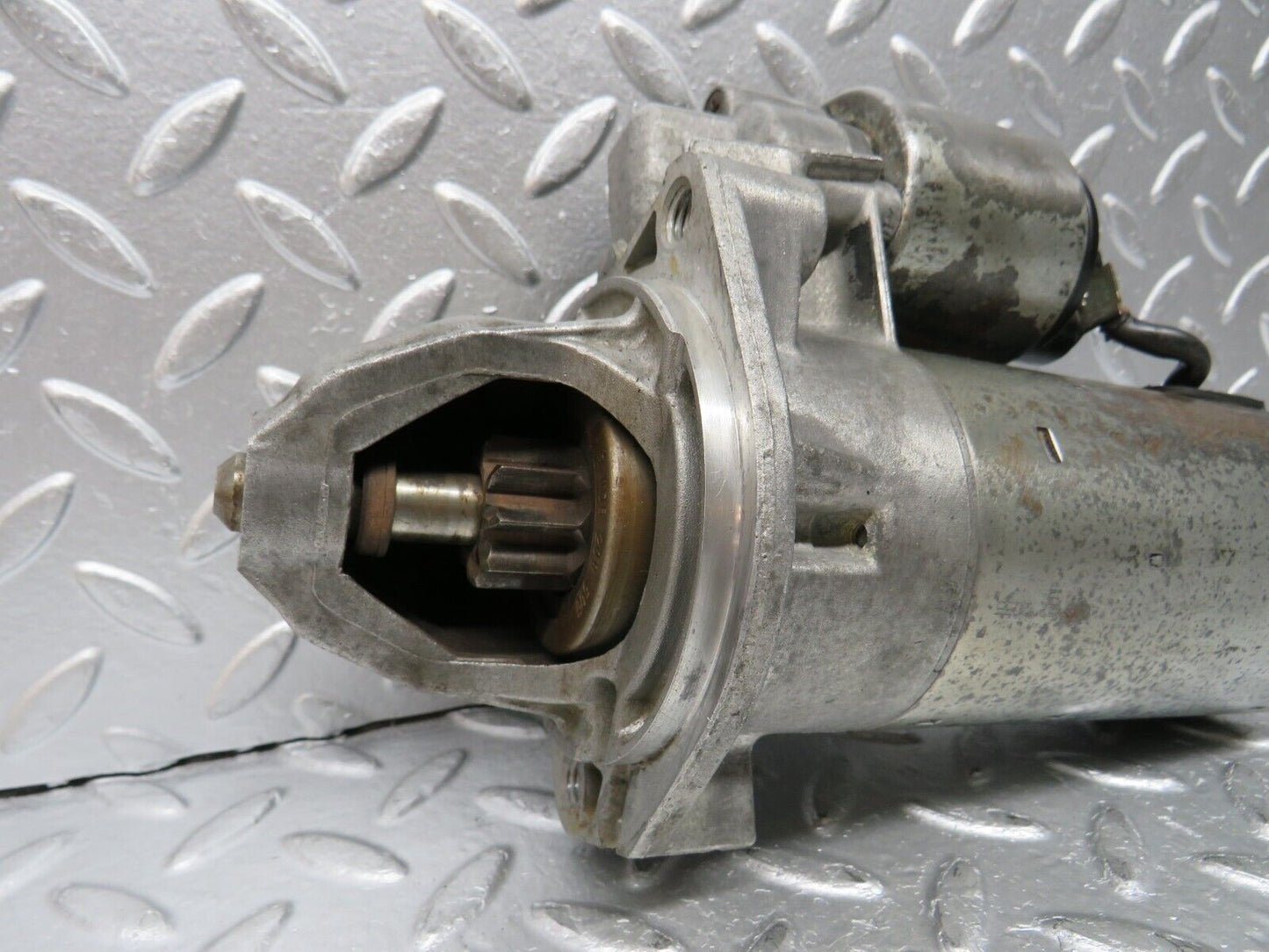 30531 Mercedes-Benz W124 230E Starter Motor Bosch 0001108003 0331303053-553