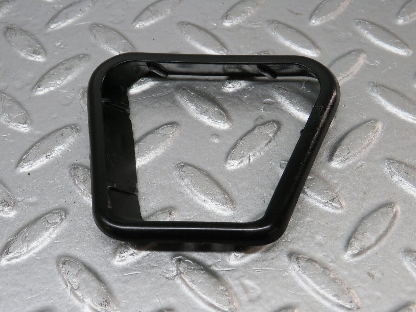 34319 Mercedes-Benz C126 380SEC Seat Belt Presenter Cover Trim 1266920259