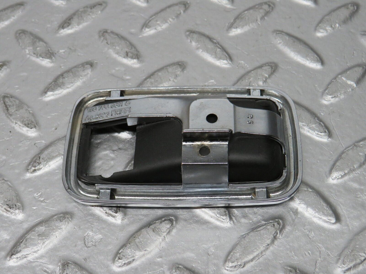 0550 Mercedes-Benz W123 230E Chrome Frame For Door Opener Right 1087660611