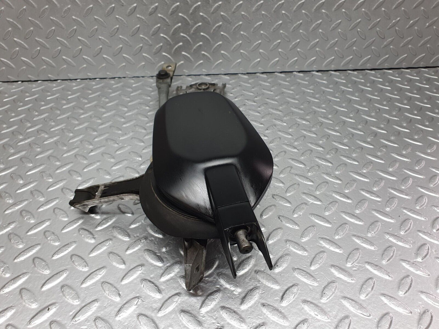 41405 Mercedes-Benz W124 200E Wiper Mechanism Linkage Bosch