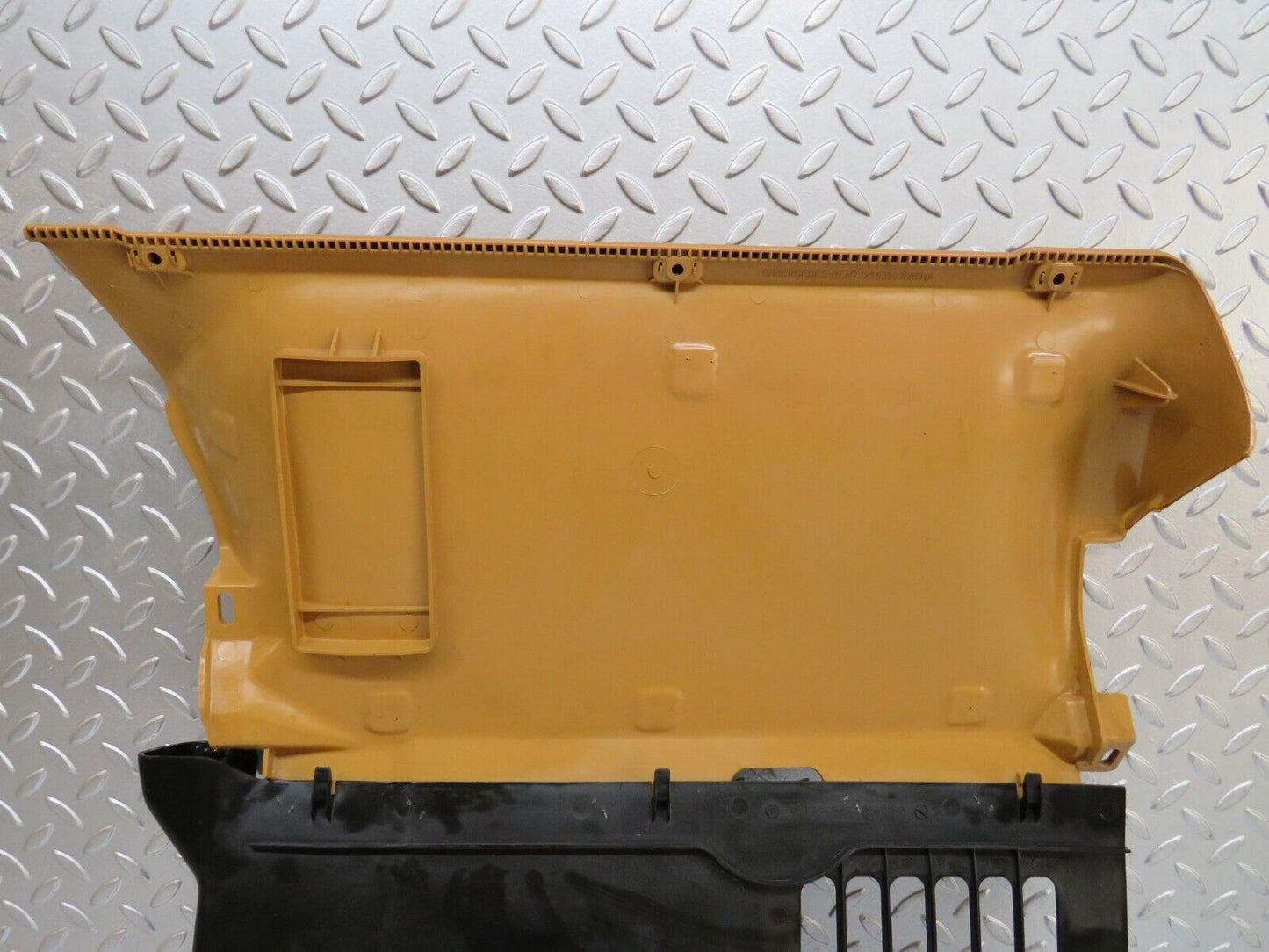 25406 Mercedes-Benz W123 200 Under Dash Panel Left Side Palomino 1236892708