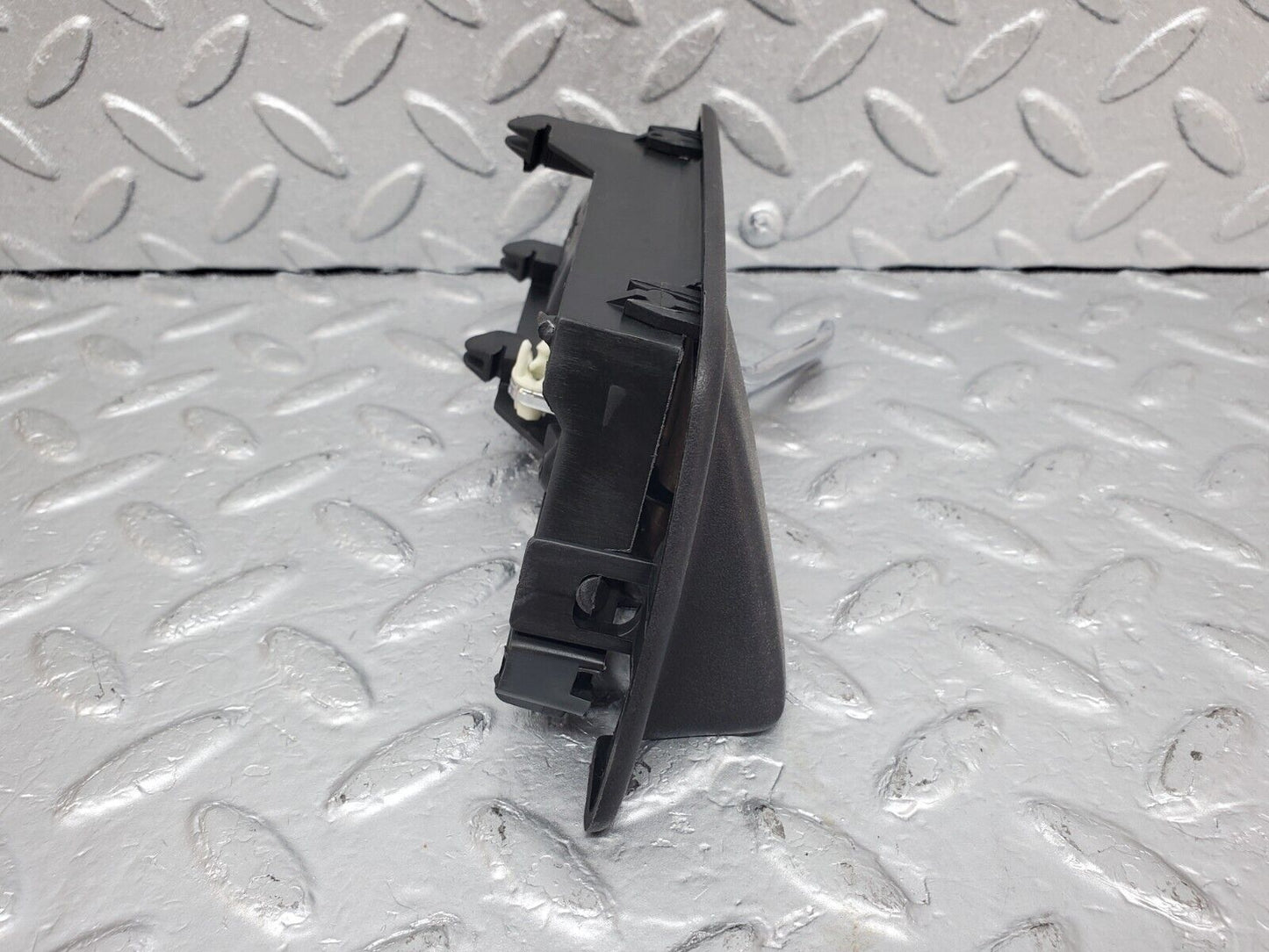 44743 Mercedes-Benz W124 220E Interior Door Handle Front Left 1247600161