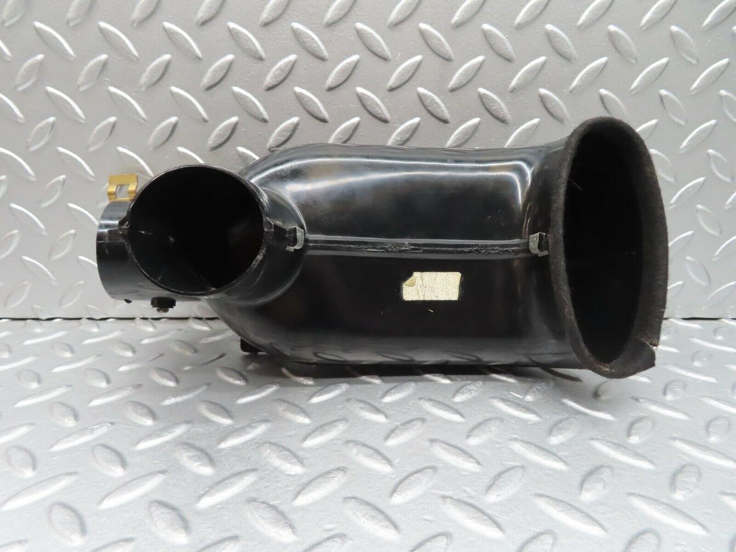 13984 Mercedes-Benz C107 280SLC Heater Air Duct