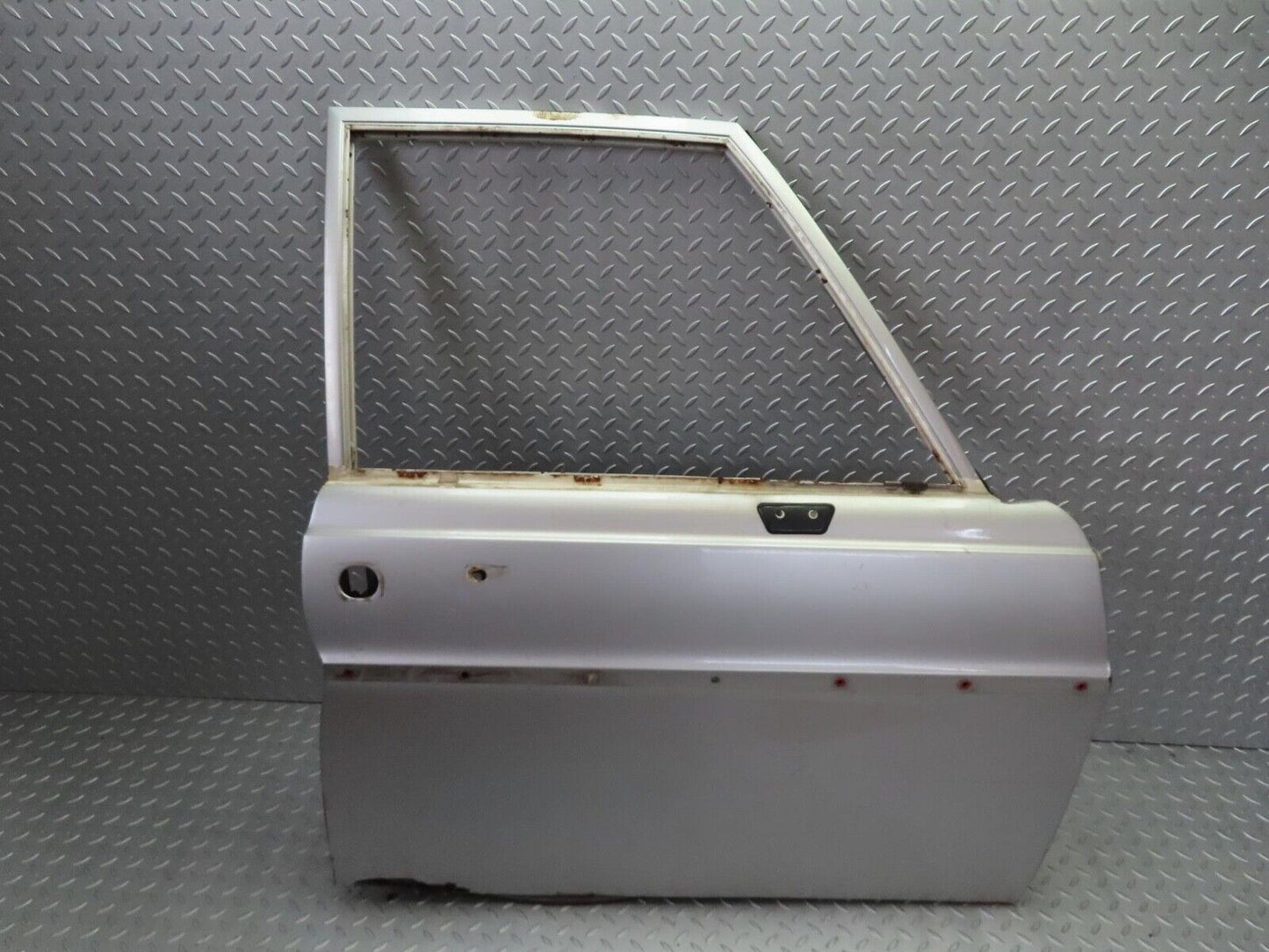 12550 Mercedes-Benz W108 280SE 3.5 Front Right Door