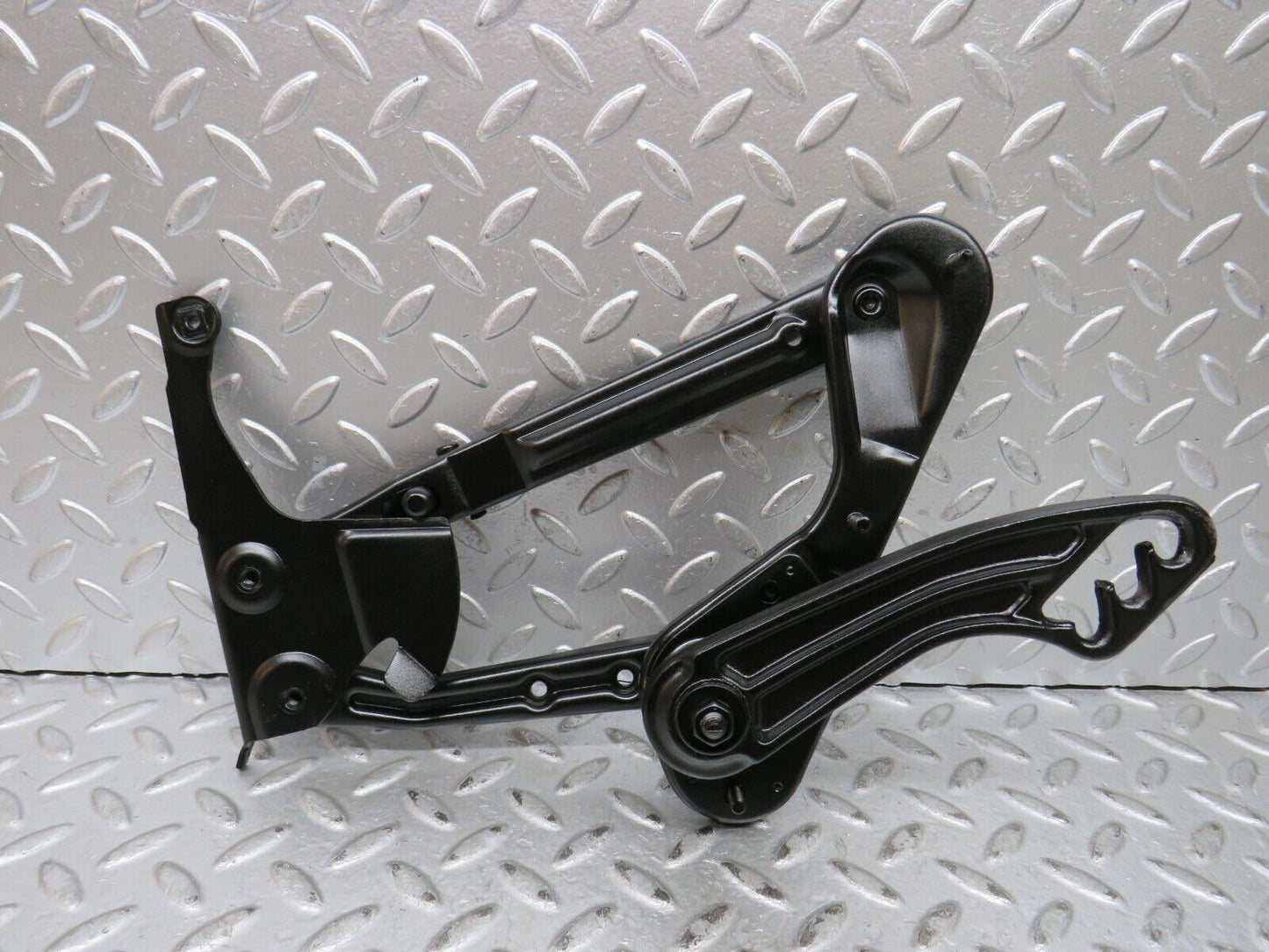 29009 Mercedes-Benz C124 320CE Coupe Bonnet Hinge Right Side 1298870274