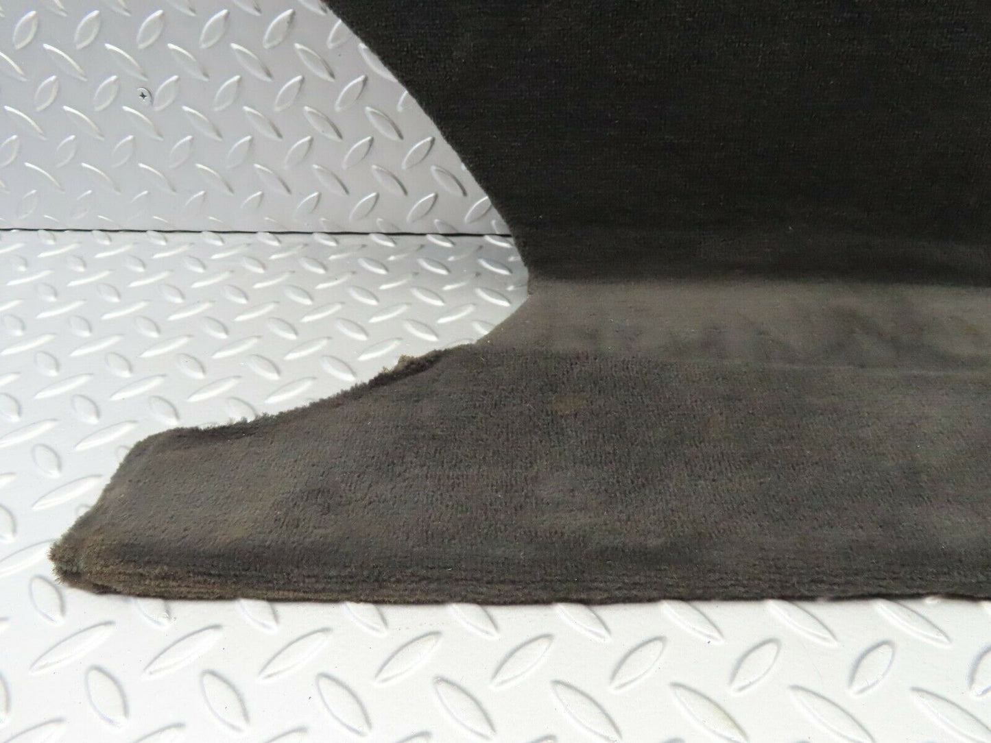6664 Mercedes-Benz S124 E220 Wagon Rear Right Boot Cover Panel