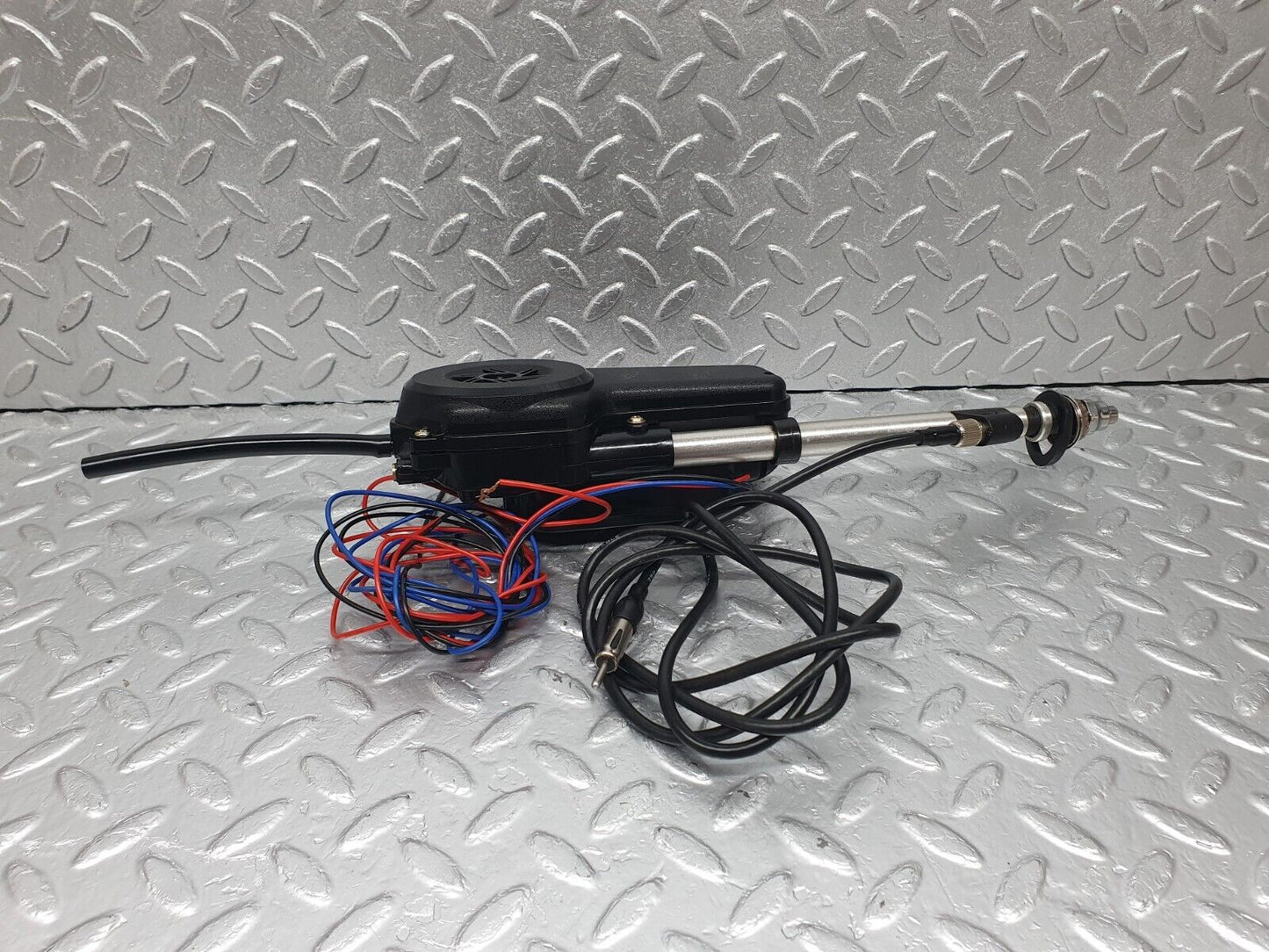 44003 Mercedes-Benz C123 230CE Coupe Electric Antenna
