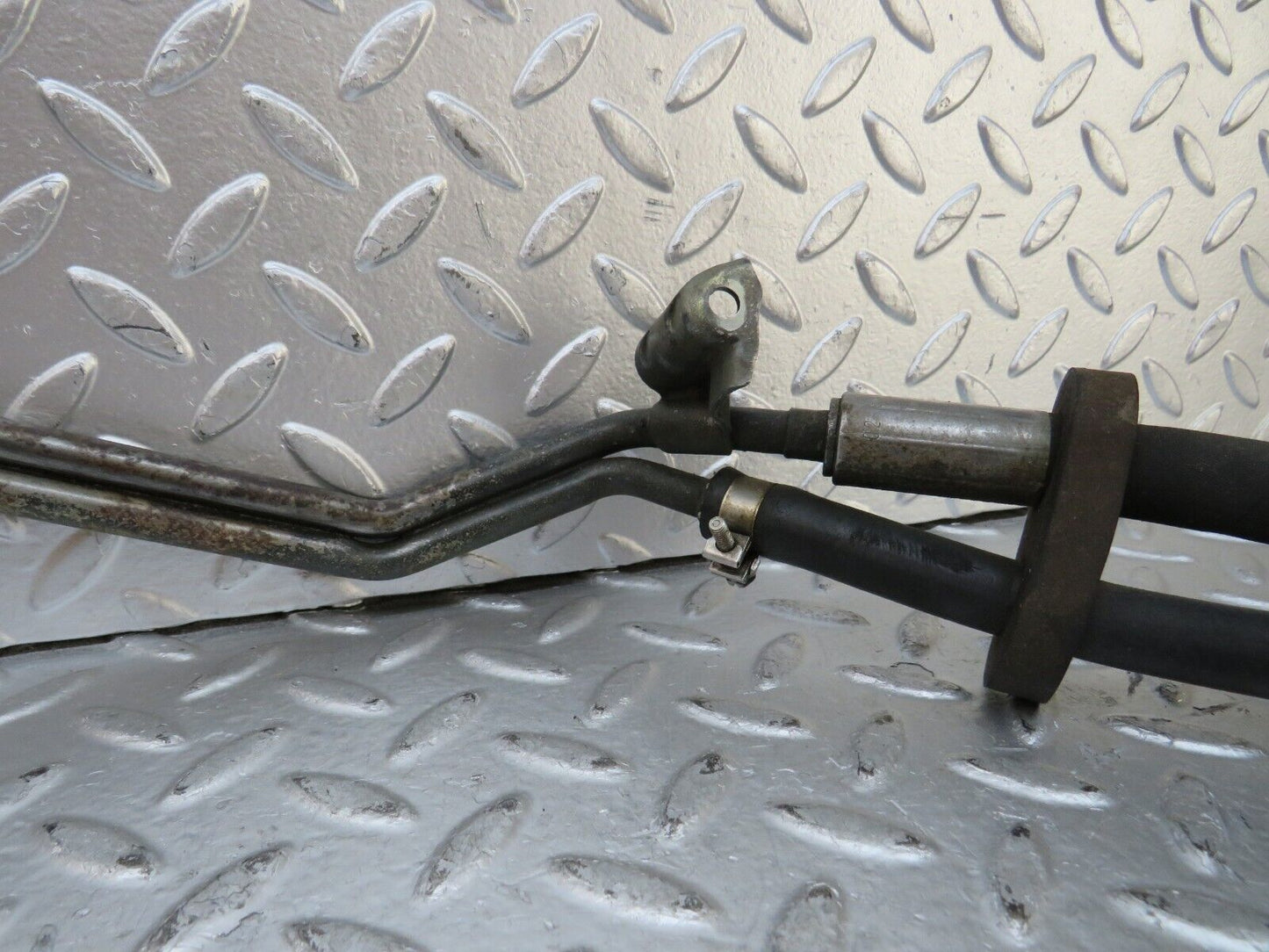 26660 Mercedes-Benz C124 220CE Coupe Power Steering Hose Pipe 1244604324