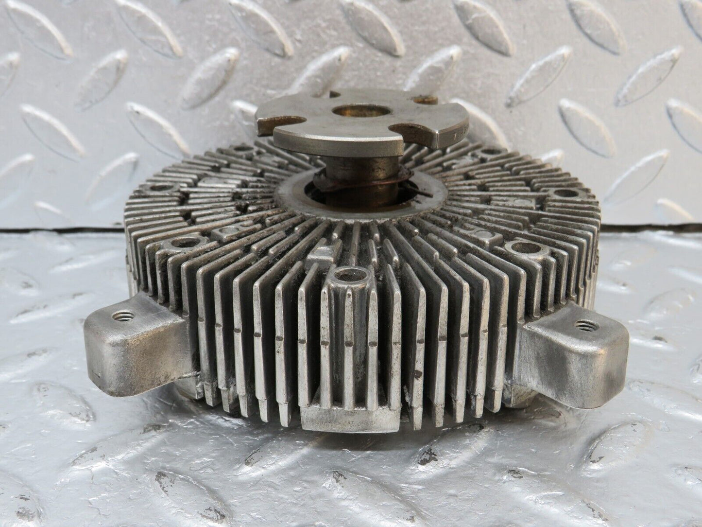 39941 Mercedes-Benz R107 350SL Coupe Engine Cooling Fan Clutch