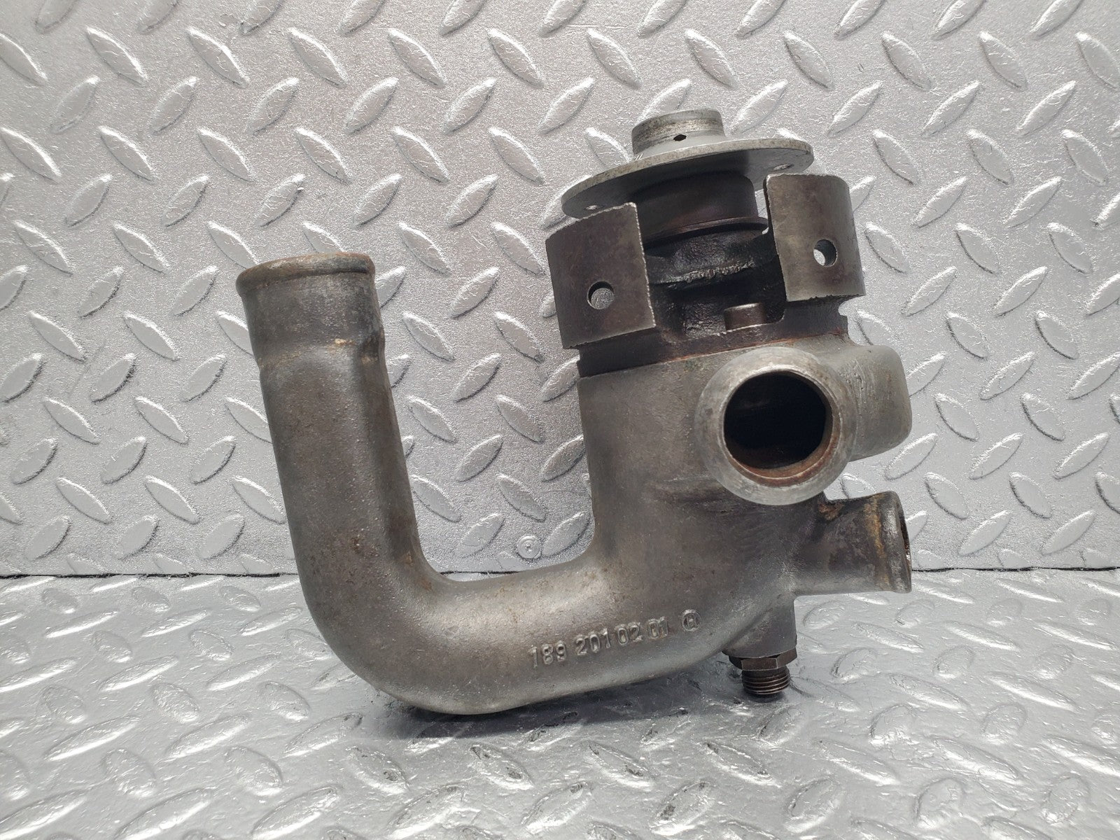 W112 water pump used OEM