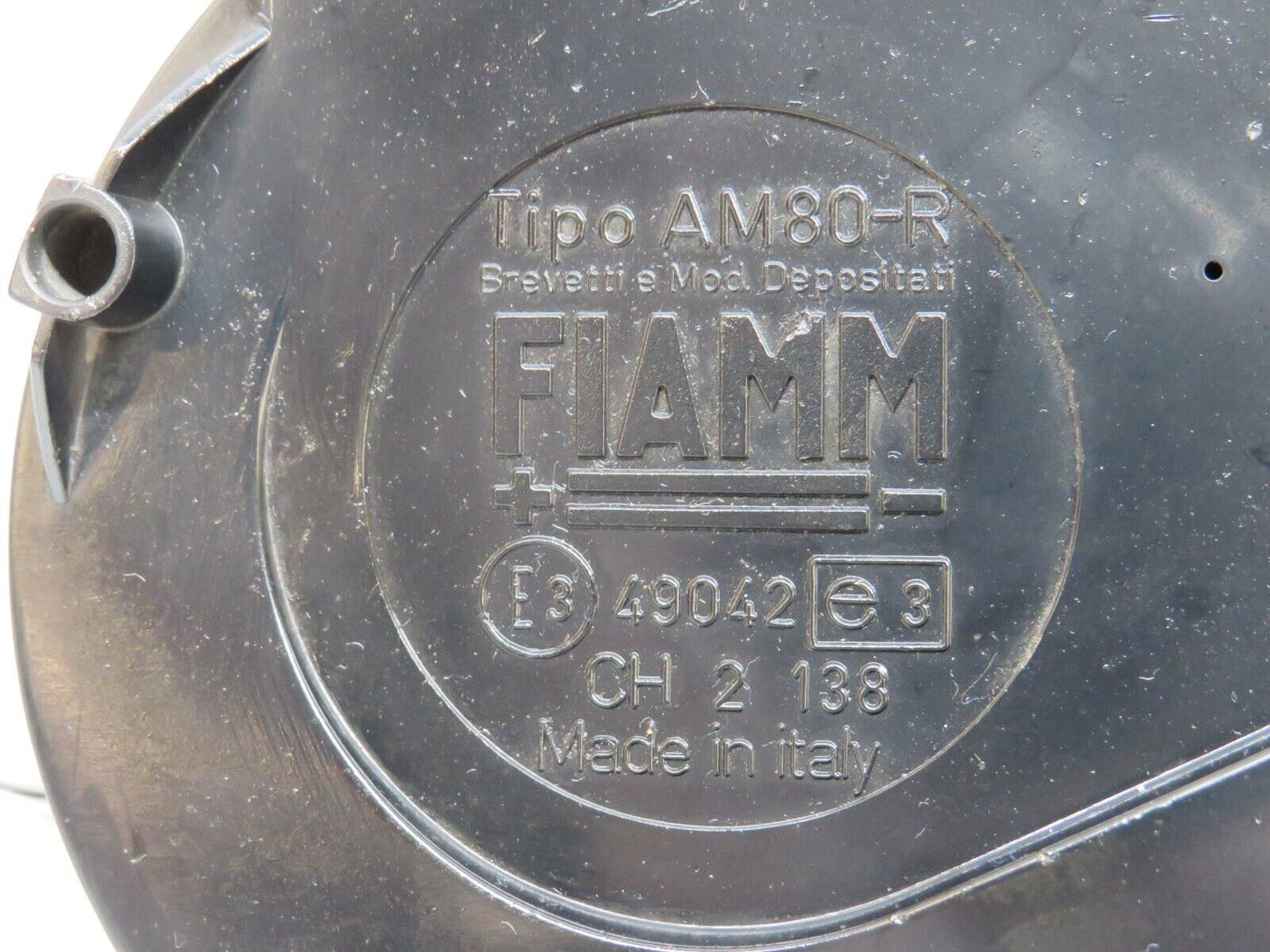 37810 Mercedes-Benz A124 320E Cabriolet Horn Fiamm Pair AM80-R