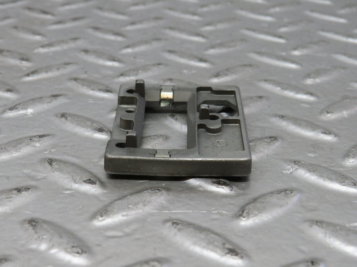 27775 Mercedes-Benz S124 300TE Wagon Rear View Mirror Bracket