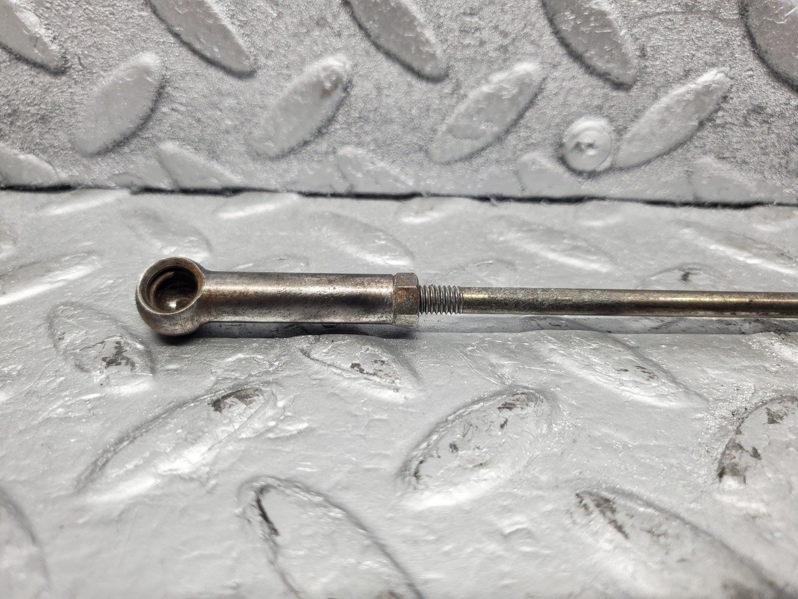 W126 Coupe cruise control actuator linkage rod used OEM