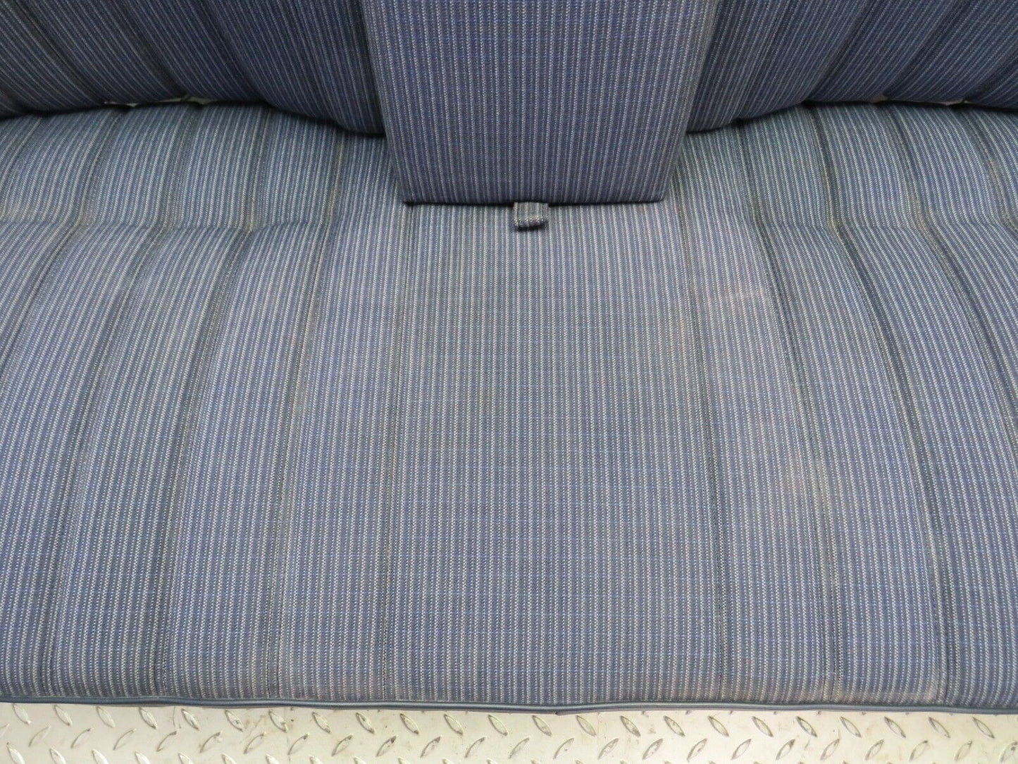 26968 Mercedes-Benz W123 240D Rear Seat Blue