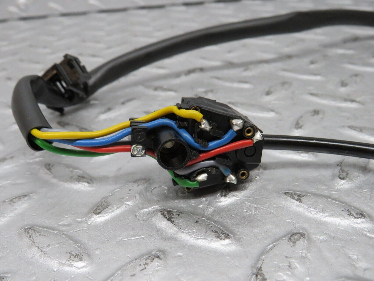 36512 Mercedes-Benz W201 190E Cruise Control Stalk