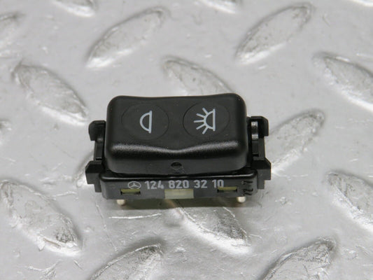 32463 Mercedes-Benz S124 300TE Rear Interior Dome Light Switch 1248203210