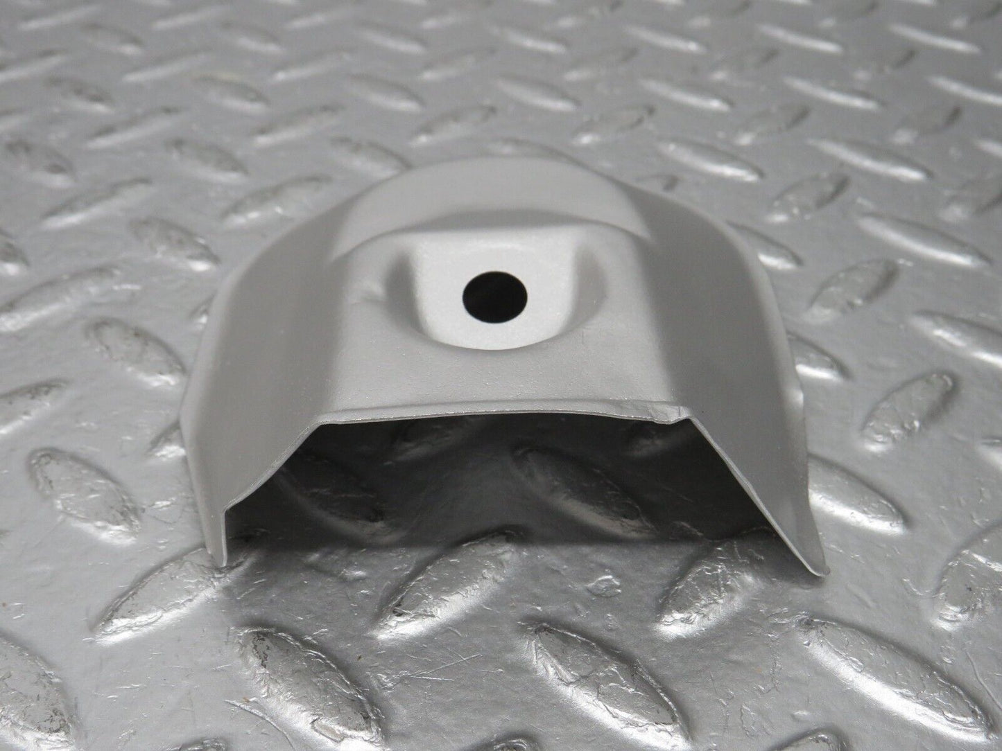 32665 Mercedes-Benz S124 300TE Wagon Engine Mount Bracket Heat Shield