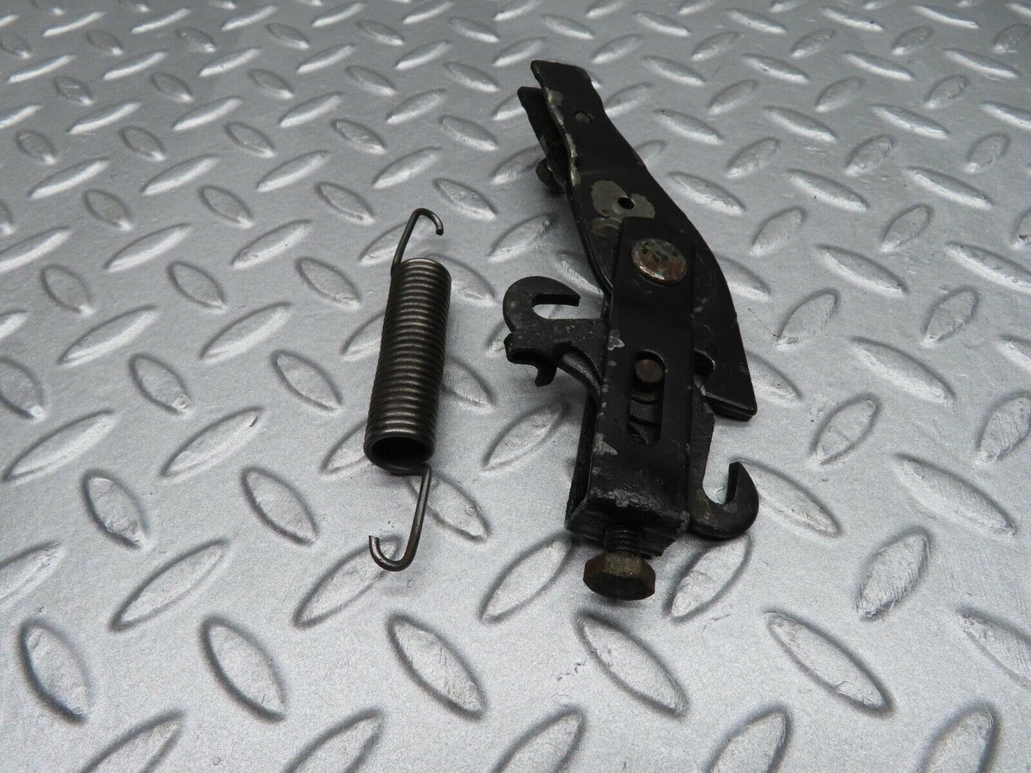 12009 Mercedes-Benz R129 300SL Coupe Handbrake Adjusting Handbrake Regulator
