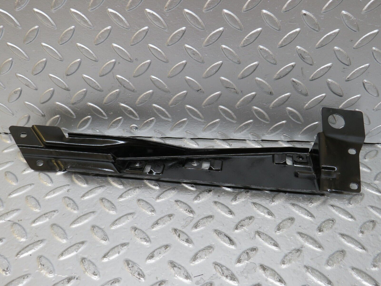 26506 Mercedes-Benz C124 220CE Coupe Rear Window Channel Support Right Side