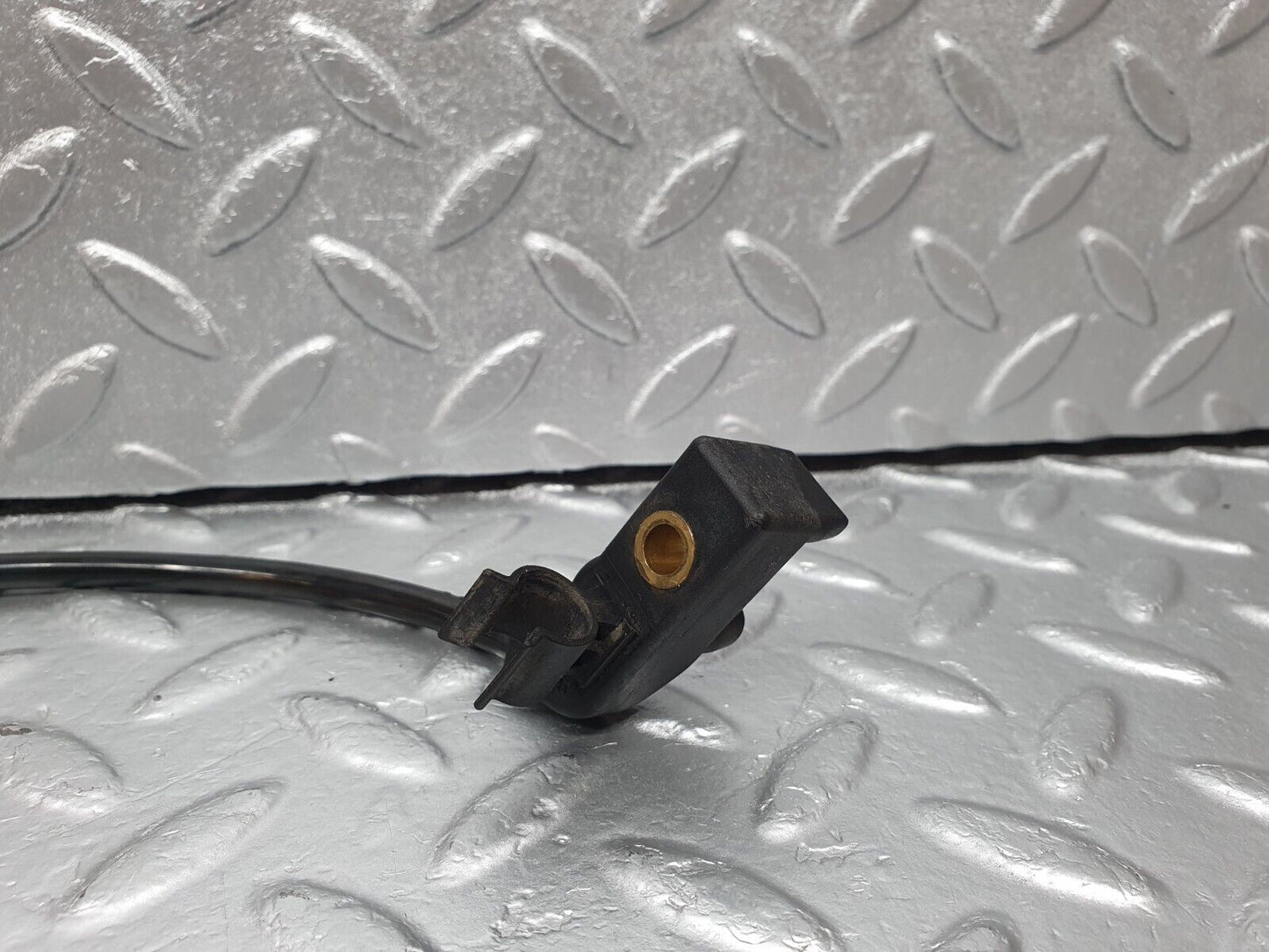 42359 Mercedes-Benz R129 320SL Coupe Rear Right Brake Pad Sensor Wire 1295409113 0285459628