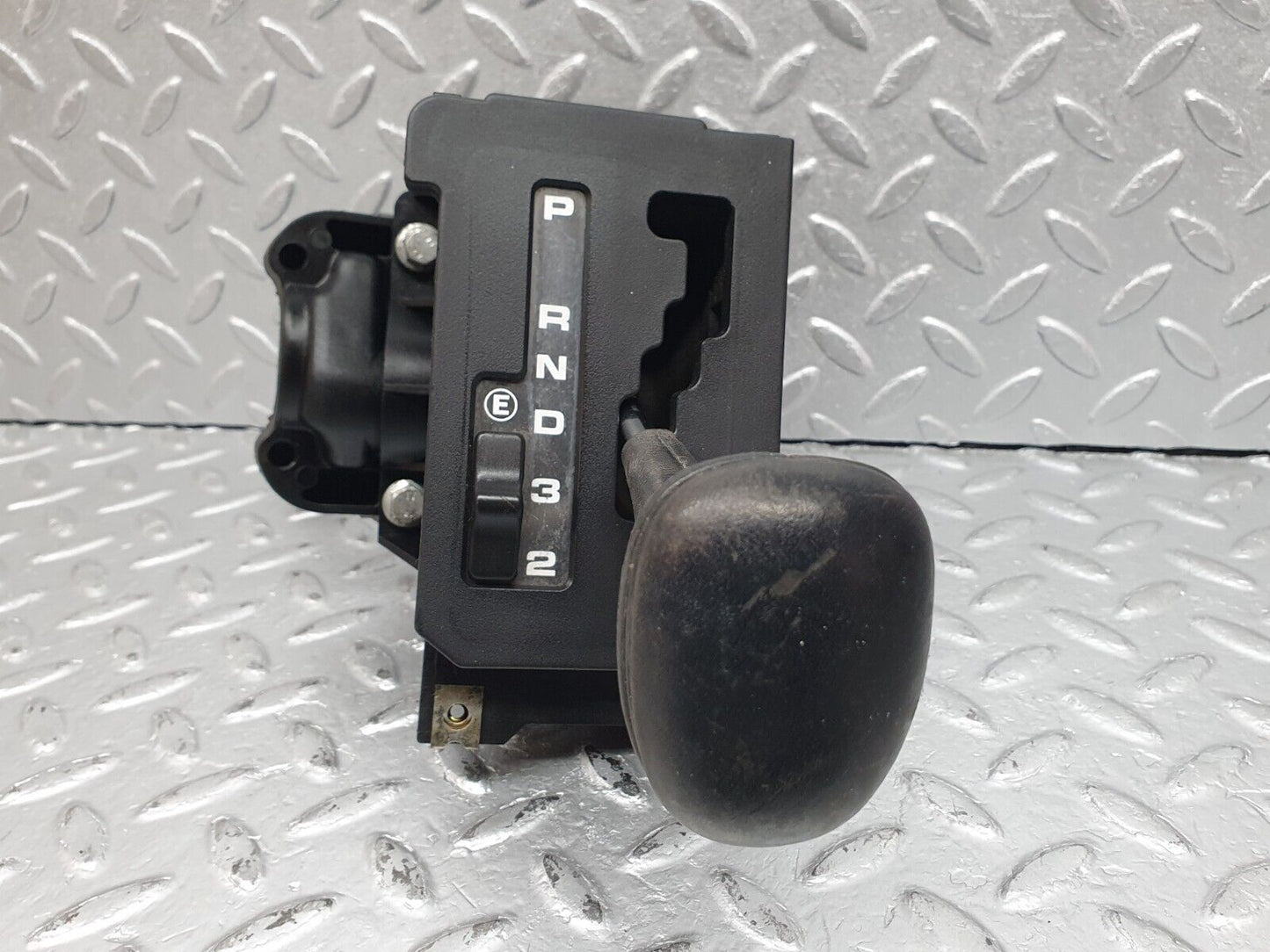 41168 Mercedes-Benz W126 300SE Gear Shift Selector 1262670740