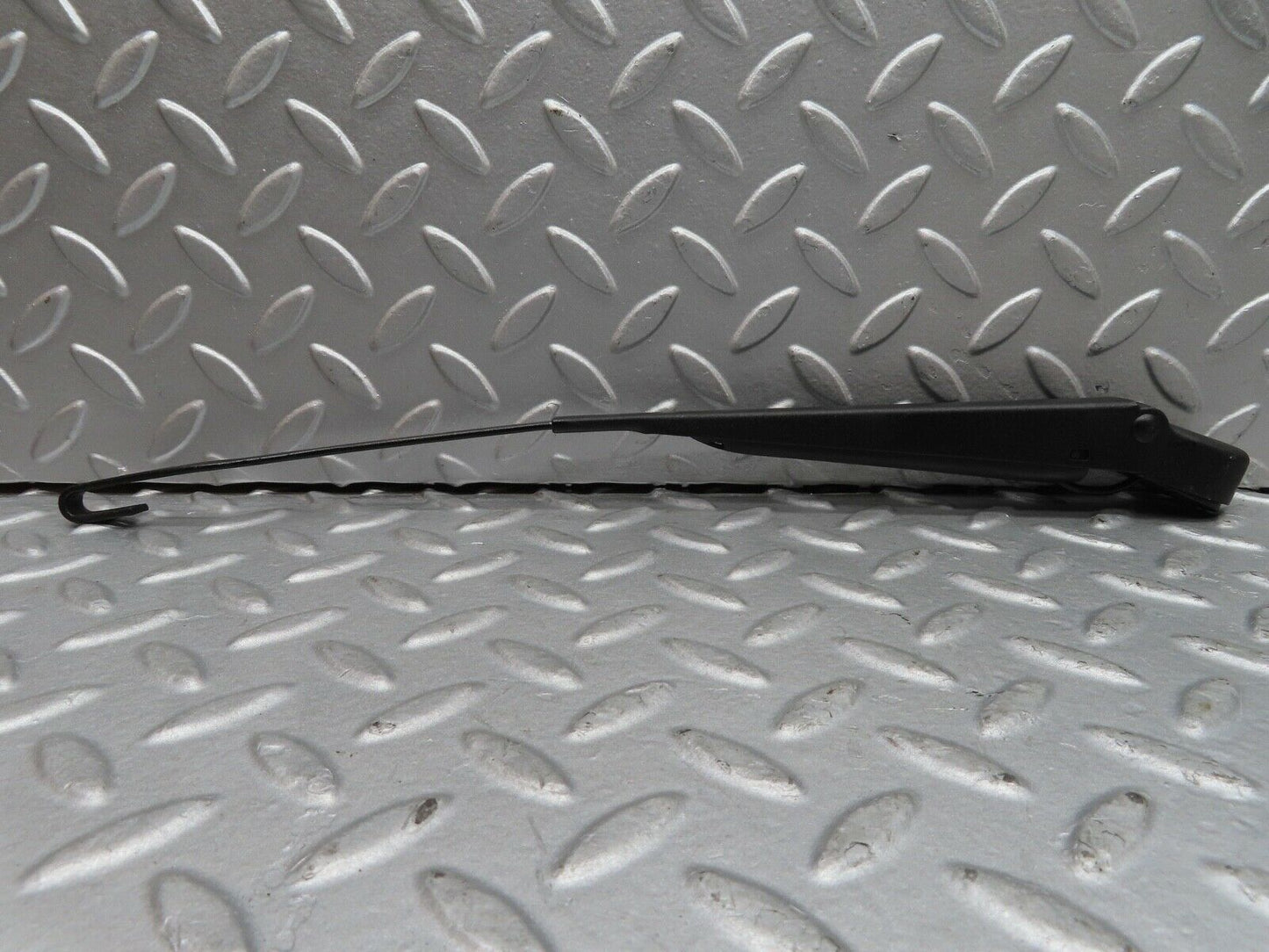 17054 Mercedes-Benz C123 280CE Coupe Wiper Arm Left Side