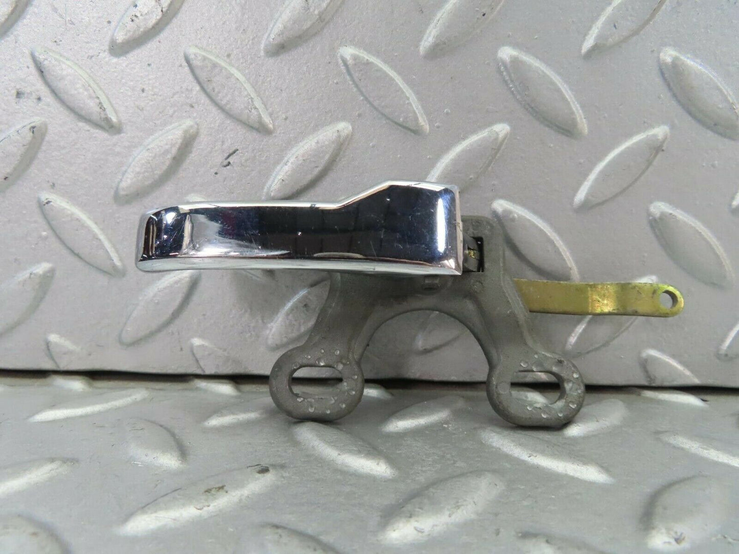 8726 Mercedes-Benz W115 Right Interior Door Handle Chrome 1107660419