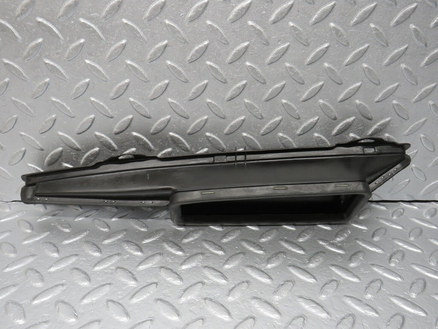 39786 Mercedes-Benz R129 320SL Coupe Dashboard Air Vent Duct 1298300219 1298300119