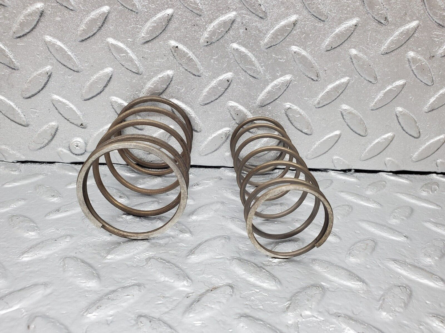 44567 Mercedes-Benz W123 280E Automatic Gearbox Piston Spring Set 722.309