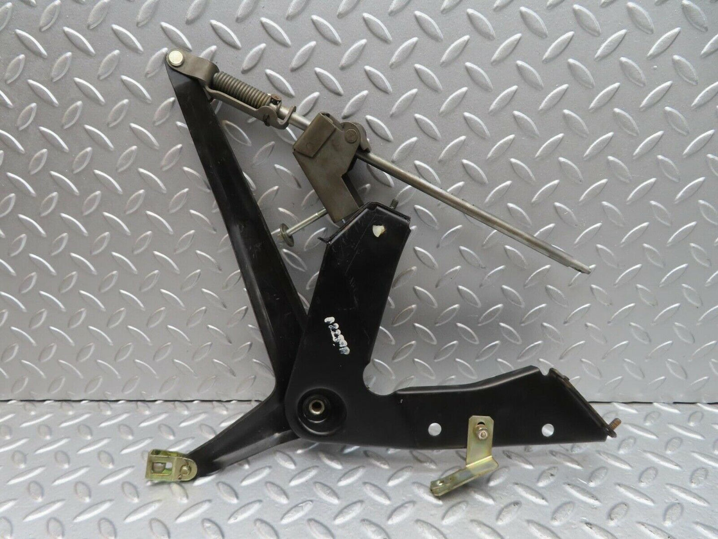 14393 Mercedes-Benz W116 350SE Handbrake Regulator