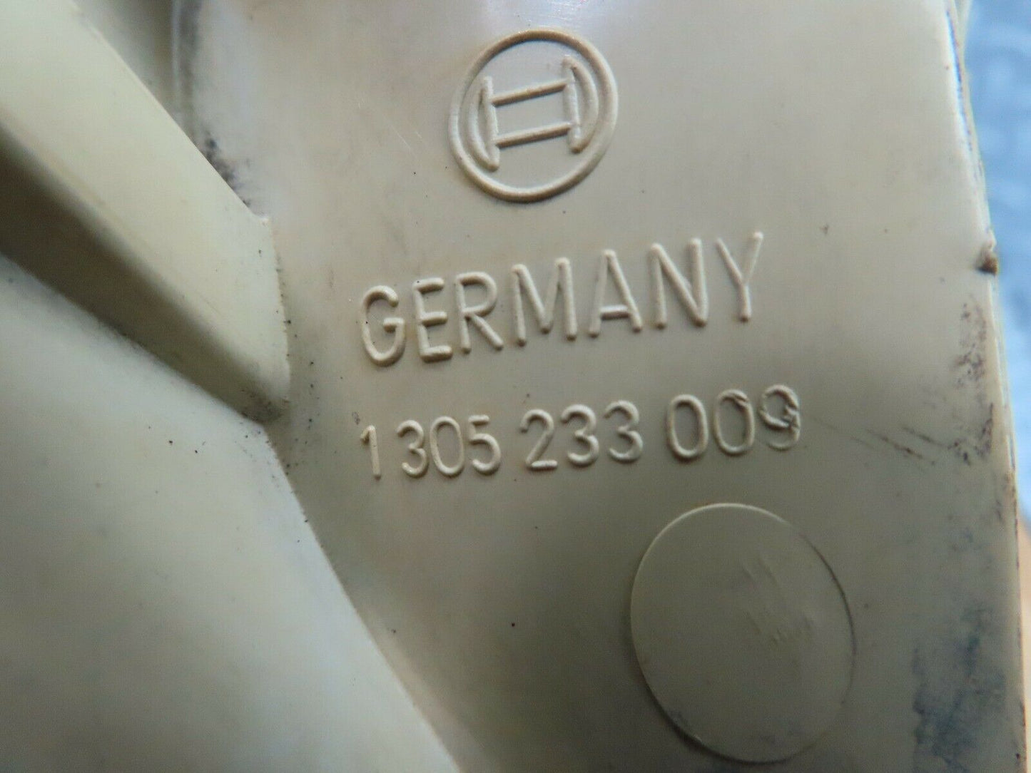 8065 Mercedes-Benz W123 Indicator Light Front Left Bosch1305233009