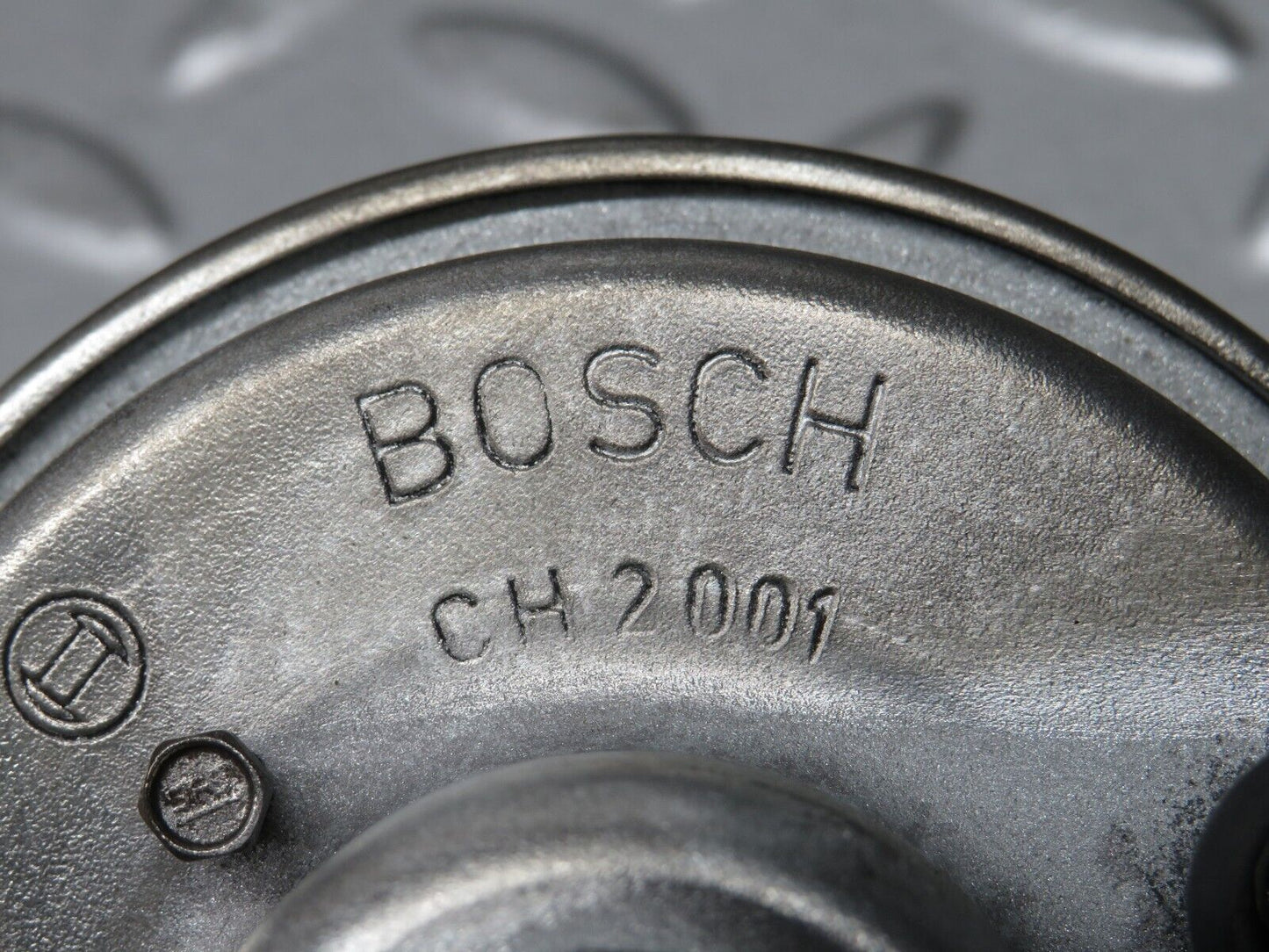 30311 Mercedes-Benz W124 230E Horn Bosch CH2001